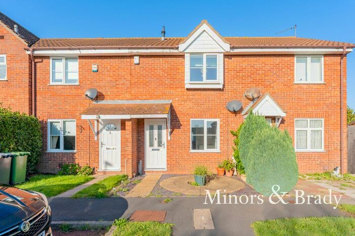 2 Bedroom Terraced House To Rent In Rockall Way, Caister-On-Sea, Great Yarmouth NR30