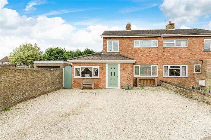 3 Bedroom Semi-Detached House For Sale In Langlands, Lavendon, MK46