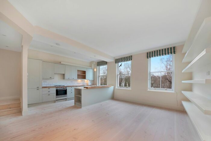 5 Bedroom Maisonette To Rent In Philbeach Gardens, London, SW5