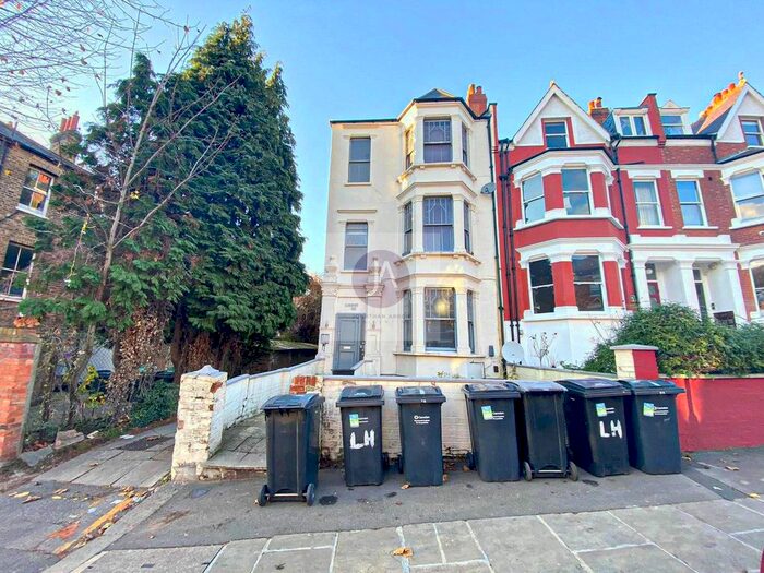 Studio To Rent In Lyncroft House, Lyncroft Gardens, West Hampstead, London, NW6