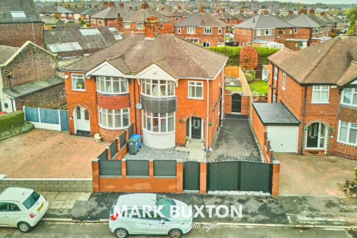 5 Bedroom Semi Detached House For Sale In Smithpool Road, Fenton, Stoke-on-Trent., ST4