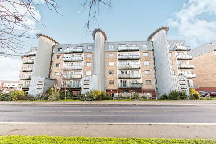 2 Bedroom Flat To Rent In Wherstead Road, Ipswich, IP2