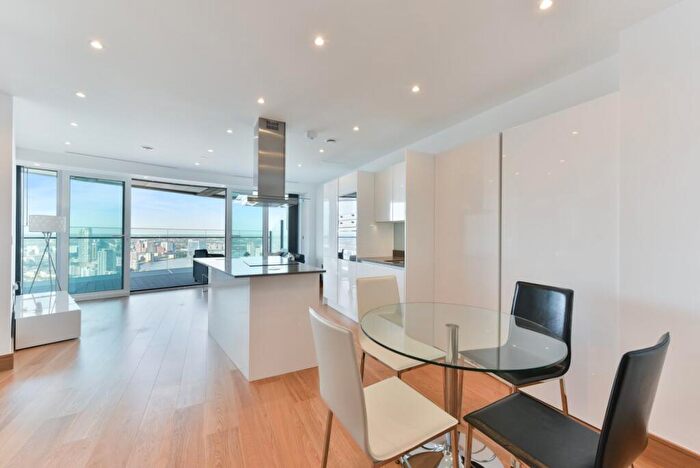 1 Bedroom Flat For Sale In Arena Tower, Crossharbour Plaza, Canary Wharf, E14