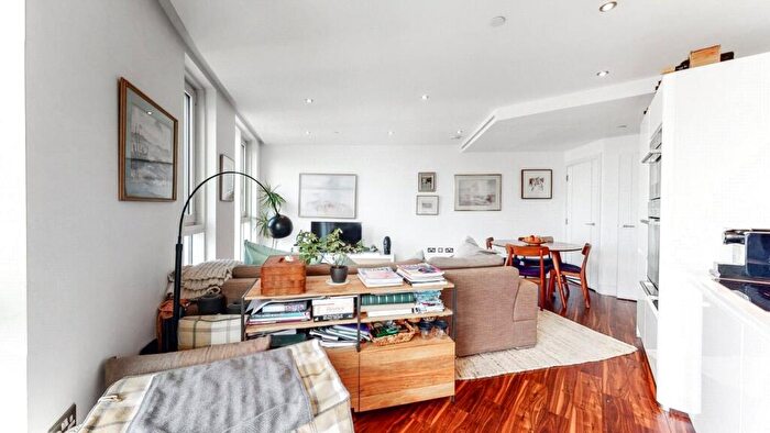 1 Bedroom Apartment To Rent In Alie Street, E1