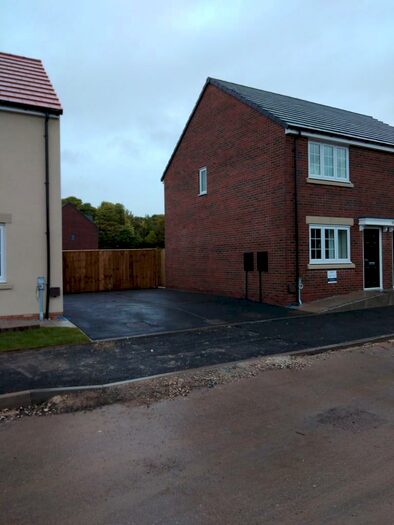 2 Bedroom Semi-Detached House To Rent In Swift Close, Brodsworth, DN5