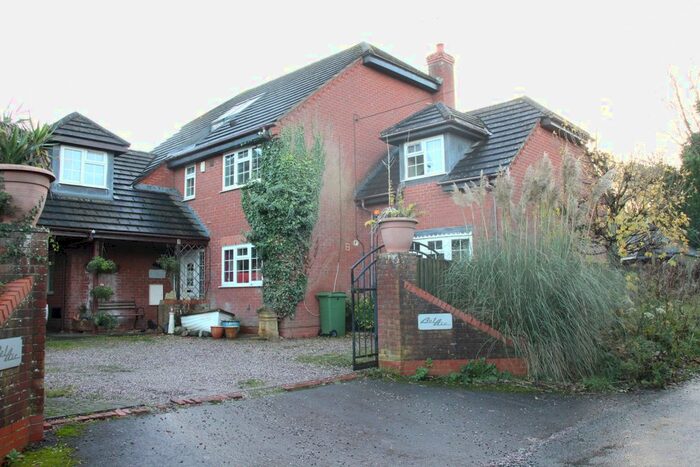 5 Bedroom Detached House For Sale In Marsh Lane, Hungerford, RG17