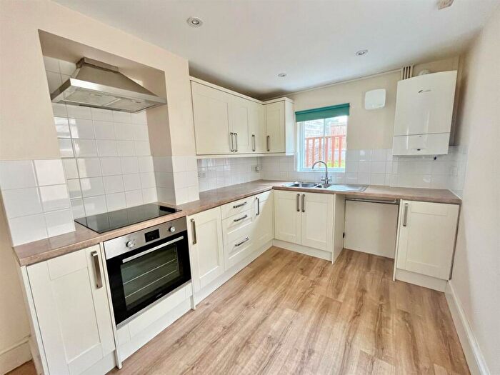 2 Bedroom Terraced House For Sale In Lewes Road, Newhaven, BN9