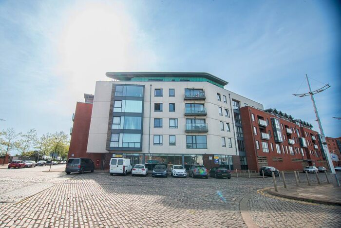 2 Bedroom Flat To Rent In Railway Street, Hull, HU1