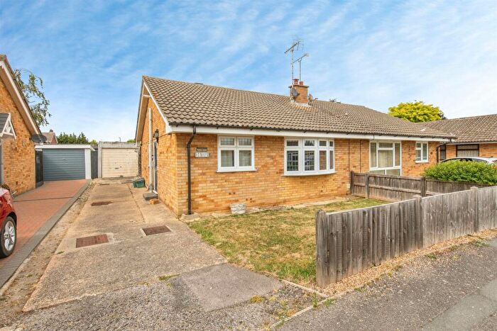 2 Bedroom Semi-Detached Bungalow For Sale In Wellside, Marks Tey, Colchester, CO6