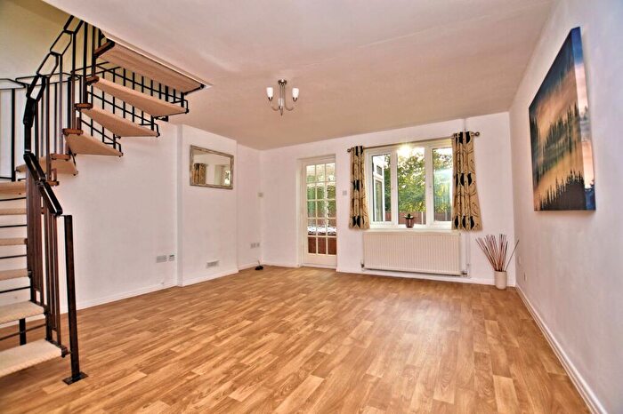 3 Bedroom Semi-Detached House To Rent In Swaffham, PE37