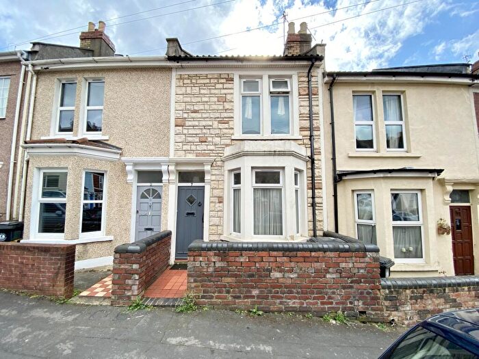 3 Bedroom Terraced House To Rent In Bedminster, Elmdale Road, BS3