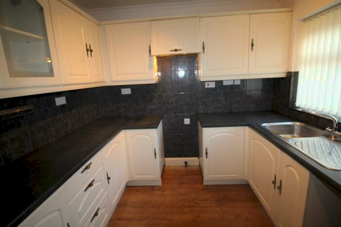 3 Bedroom Semi-Detached House To Rent In Castle Square, Northumberland, NE27