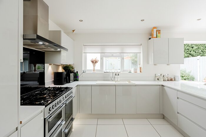 3 Bedroom Semi-Detached House For Sale In Turnbridge Road, Brentry, Bristol, BS10
