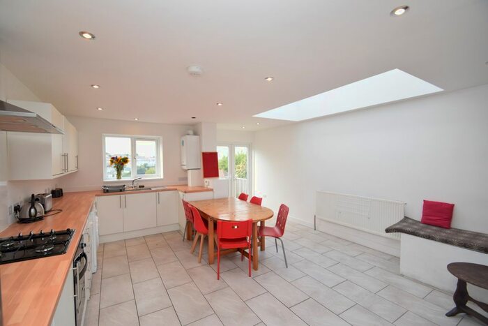 6 Bedroom Terraced House To Rent In Budock Terrace, Falmouth TR11