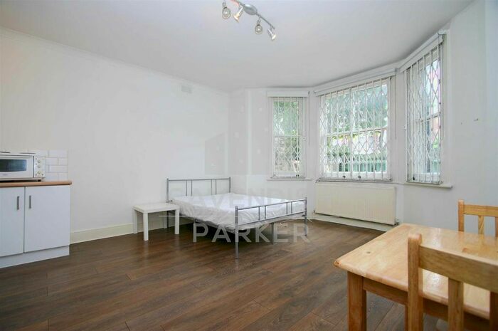 Studio To Rent In West End Lane, West Hampstead, London, NW6
