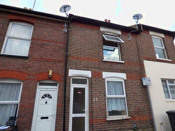 3 Bedroom Terraced House To Rent In Ashton Road, Luton, LU1