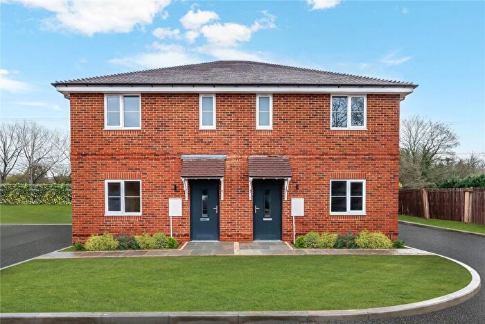 Semi Detached House For Sale In Guildford Road, Runfold, Farnham, Surrey, GU10