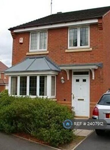 3 Bedroom Detached House To Rent In Thorntree Close, Leicester, LE3