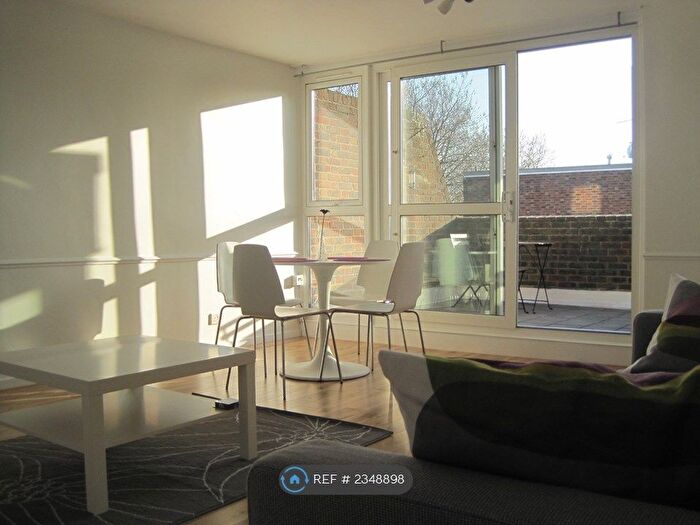 2 Bedroom Maisonette To Rent In Blenheim Court, London, N19