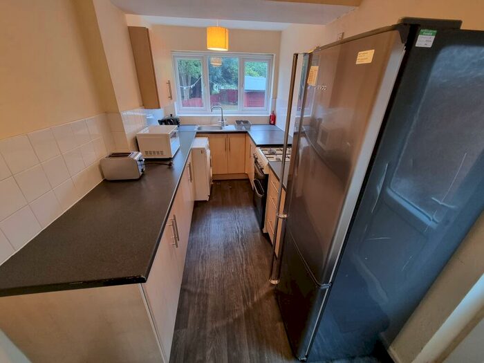 4 Bedroom Terraced House To Rent In Swadling Street, Leamington Spa, CV31