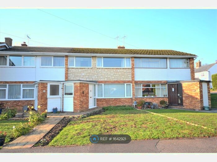 3 Bedroom Terraced House To Rent In Finchams Close, Linton, Cambridge, CB21