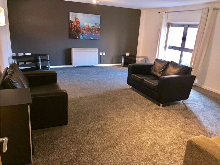 3 Bedroom Town House To Rent In River View, Tyne And Wear, Low Street, Sunderland, SR1
