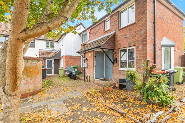 2 Bedroom Terraced House For Sale In Ormsgill Court, Heelands, Milton Keynes, MK13