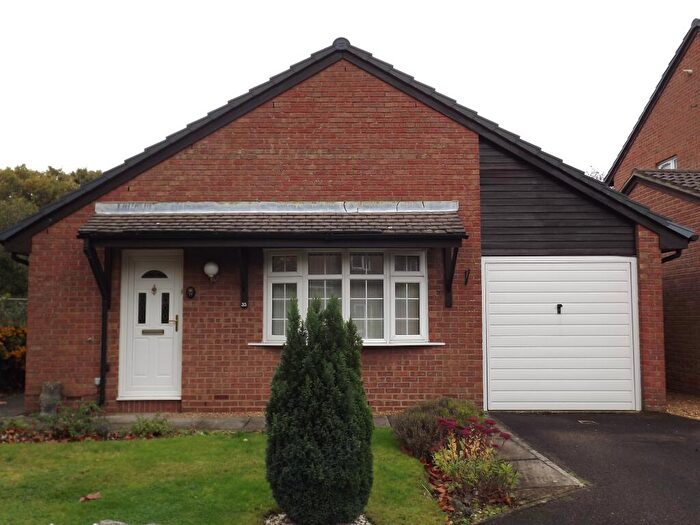 3 Bedroom Detached Bungalow To Rent In Cornflower Close, Locks Heath, SO31