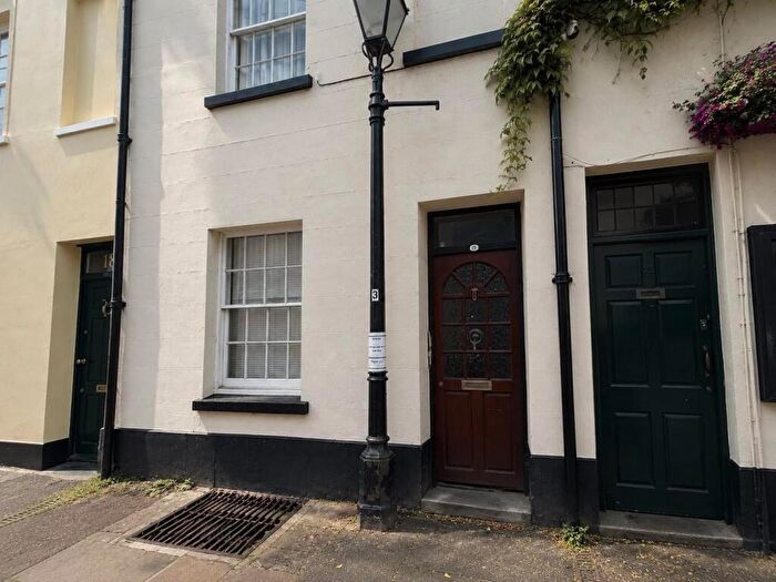 1 Bedroom Apartment To Rent In Melbourne Street, EX2