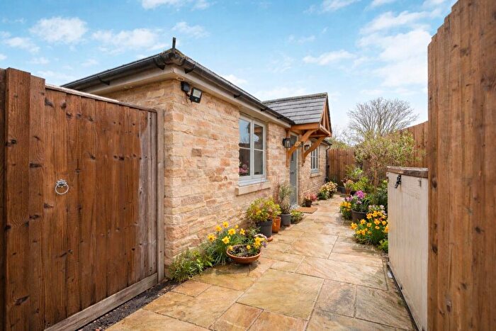 2 Bedroom Bungalow For Sale In Northfield Road, Tetbury, Gloucestershire, GL8
