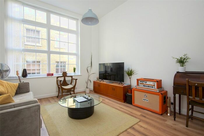 1 Bedroom Flat To Rent In Sylvester Road, London, E8