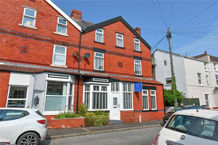 4 Bedroom End Of Terrace House For Sale In Deva Road, West Kirby, Wirral, CH48