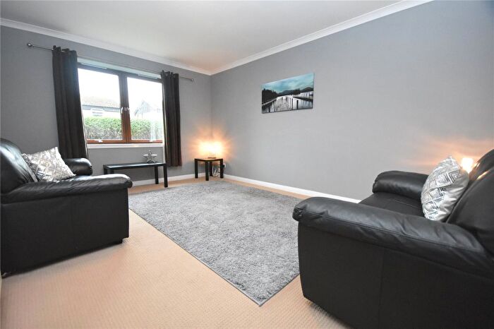 2 Bedroom Flat To Rent In Links View, Aberdeen, AB24