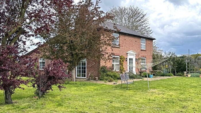 3 Bedroom Detached House For Sale In Lodge Lane, Bressingham, Diss, IP22