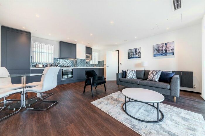 2 Bedroom Flat To Rent In Westgate House, West Gate, London, W5