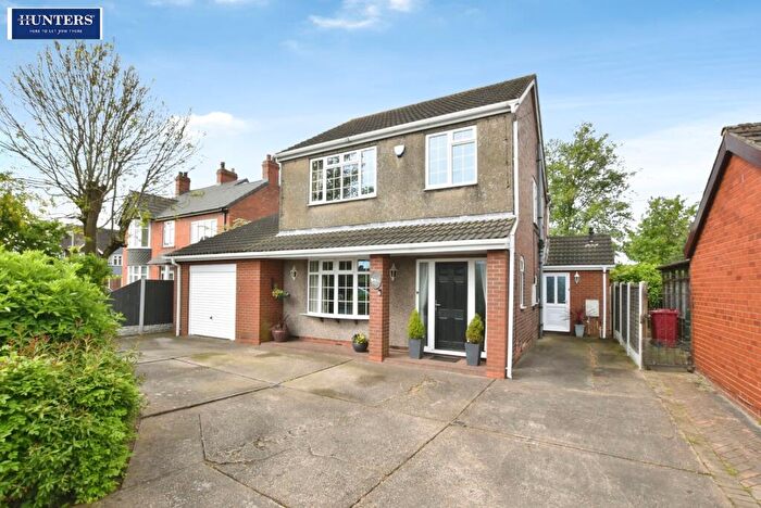4 Bedroom Detached House For Sale In Glanville Avenue, Scunthorpe, DN17