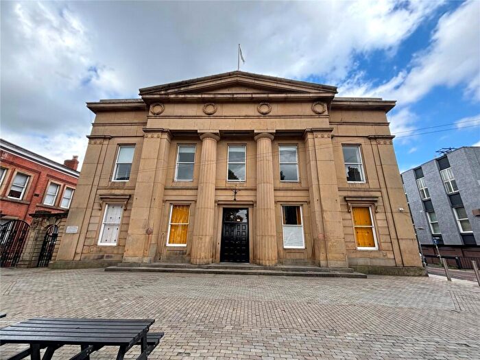 1 Bedroom Apartment To Rent In Bexley Square, Salford, Greater Manchester, M3