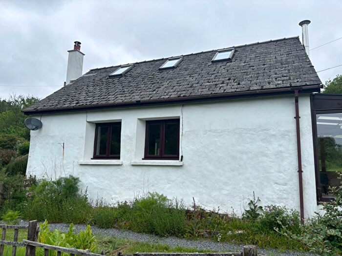 2 Bedroom Cottage To Rent In Caerfyrddin, SA33