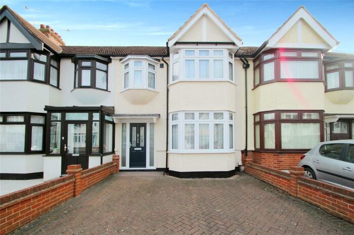 3 Bedroom Terraced House To Rent In Carlton Road, Gidea Park, RM2
