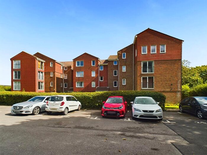 2 Bedroom Flat To Rent In Kemp Court, Church Place, Brighton, BN2