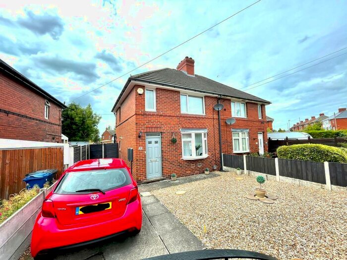 2 Bedroom Semi-Detached House For Sale In Rockley Avenue, Birdwell, Barnsley, South Yorkshire, S70