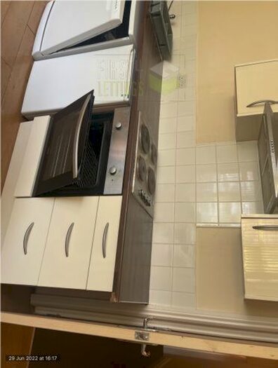 2 Bedroom Flat To Rent In East Park Road, Leicester, LE5