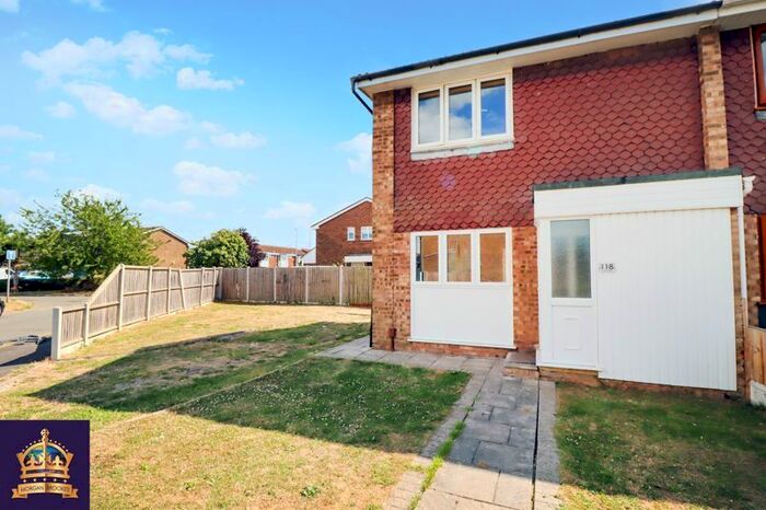 2 Bedroom End Of Terrace House To Rent In Hilton Road, Canvey Island, SS8