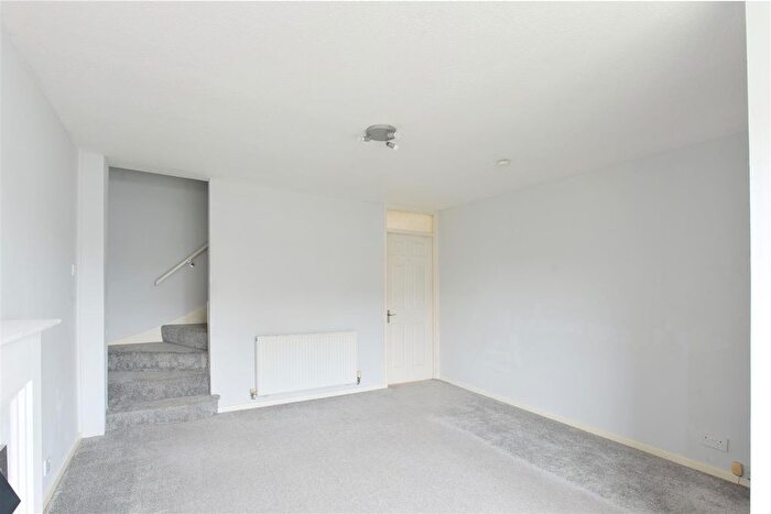 2 Bedroom Town House For Sale In Garths End, Haxby, York, YO32