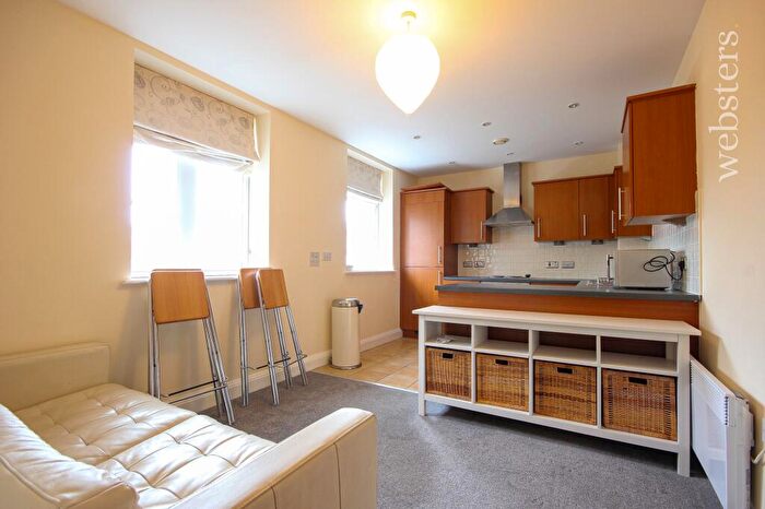 1 Bedroom Flat For Sale In Thomas Wyatt Close, Norwich, NR2