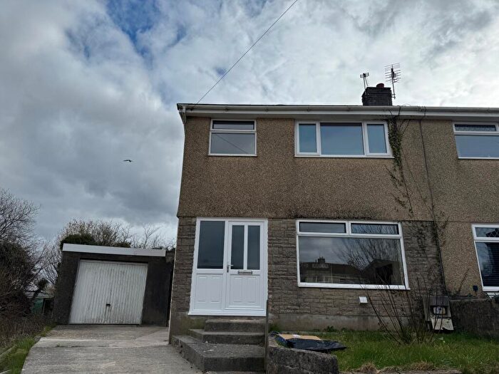3 Bedroom Semi-Detached House To Rent In Bedford Road, Cefn Cribwr, Bridgend, CF32