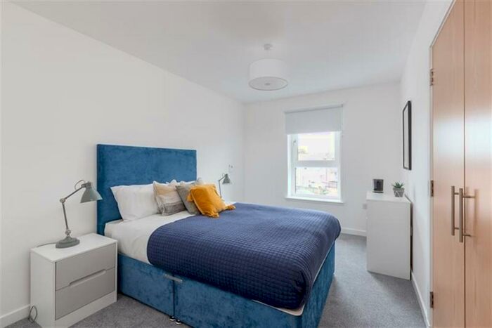 2 Bedroom Flat To Rent In Well Spring Close, EH13