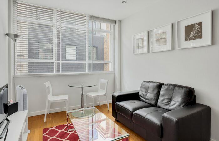 1 Bedroom House To Rent In Watling Street, London, London, EC4M