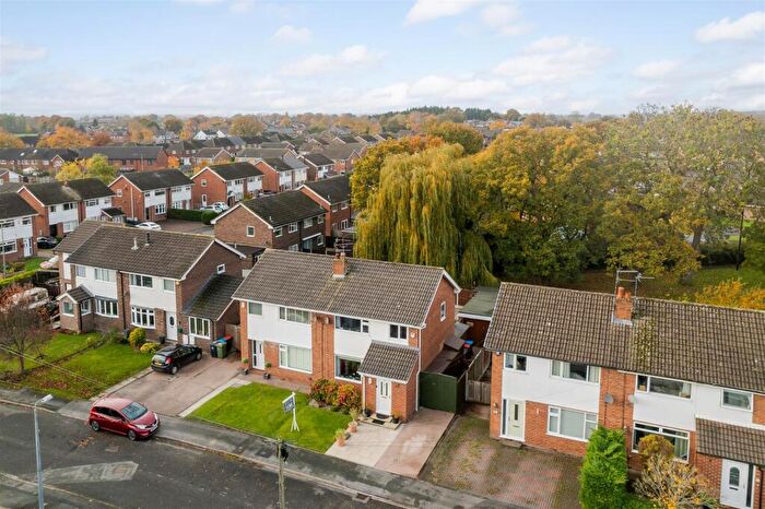 3 Bedroom Semi-Detached House For Sale In Keats Lane, Wincham, Northwich, CW9