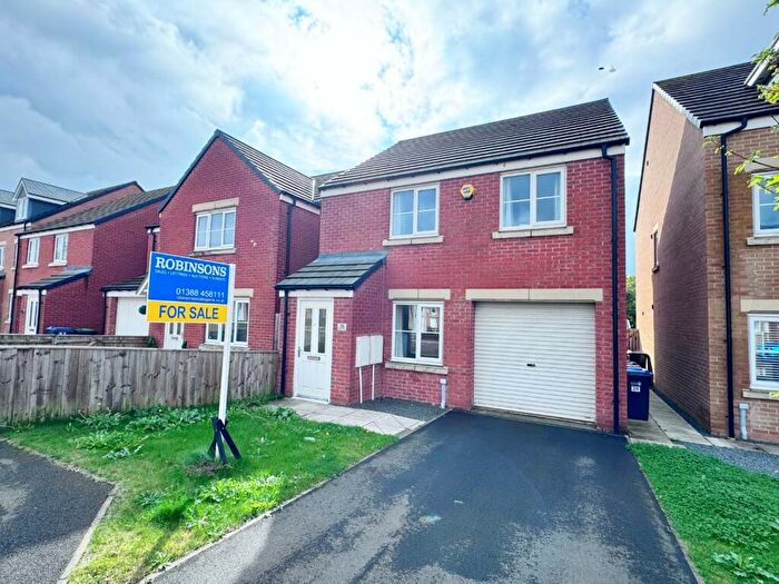 3 Bedroom Detached House For Sale In Peppercorn Close, Shildon, DL4